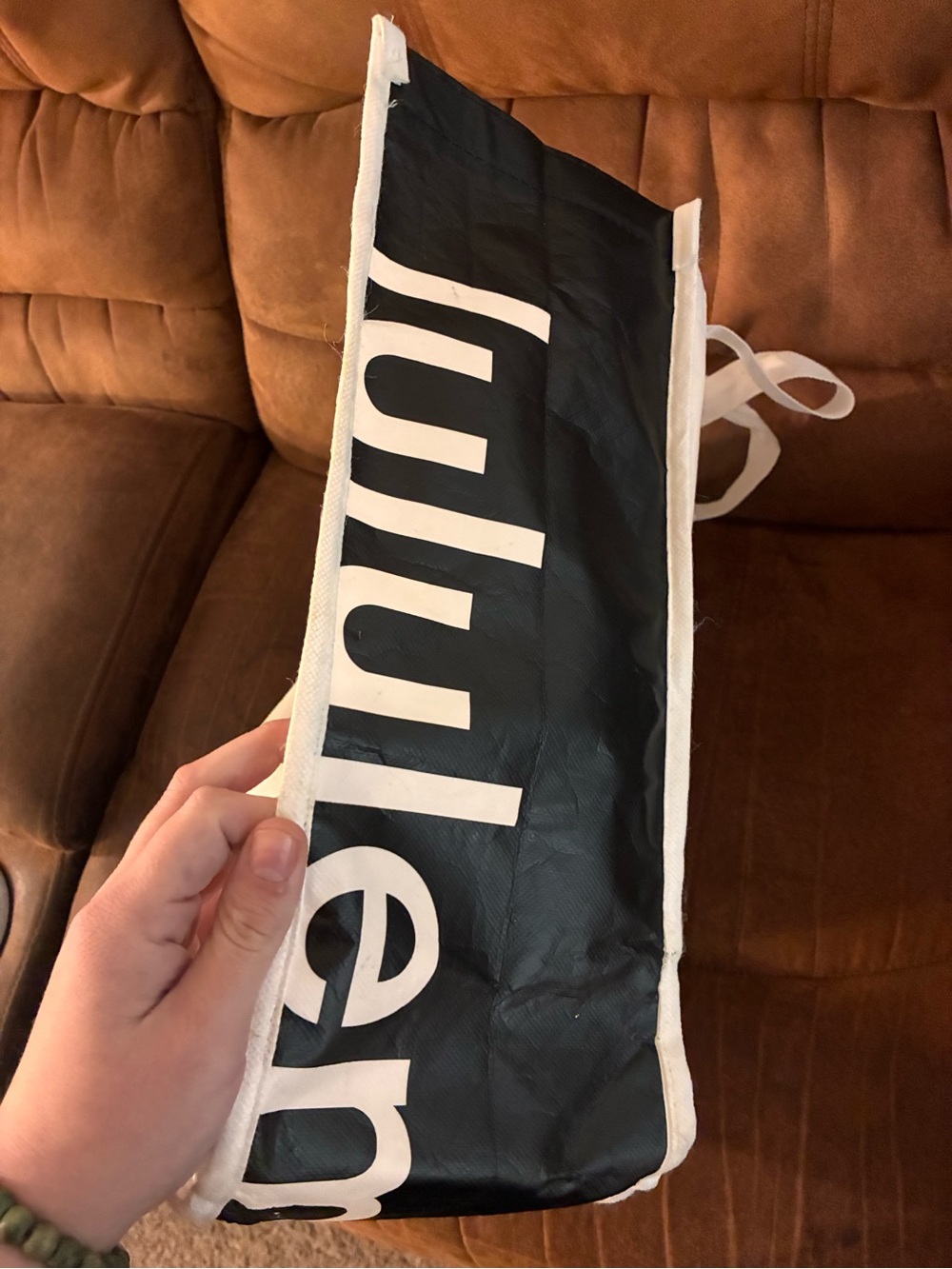 Lululemon Clasp-able Reusable Bag
